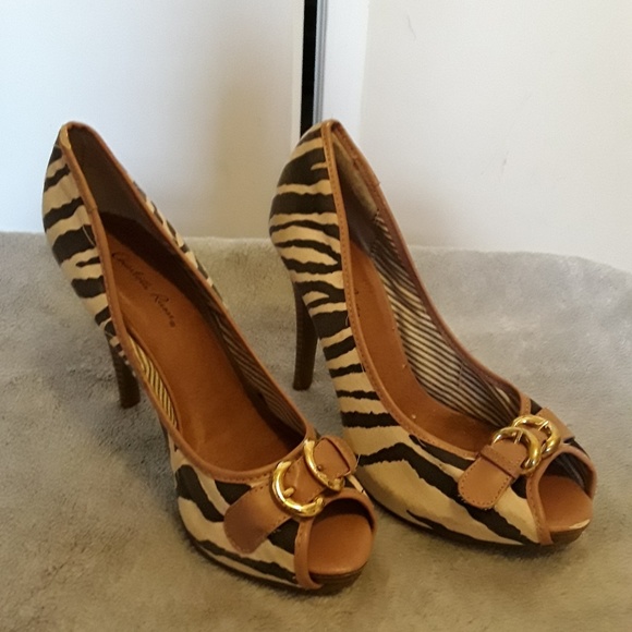 Zebra open toe high heels.Charlotte Russe - Picture 4 of 6